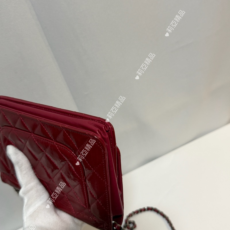 莉亞精品♡Chanel 2.55紅銀woc 二手美包-9
