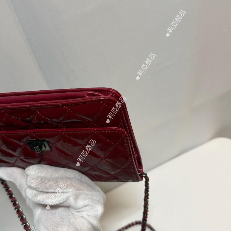 莉亞精品♡Chanel 2.55紅銀woc 二手美包-11
