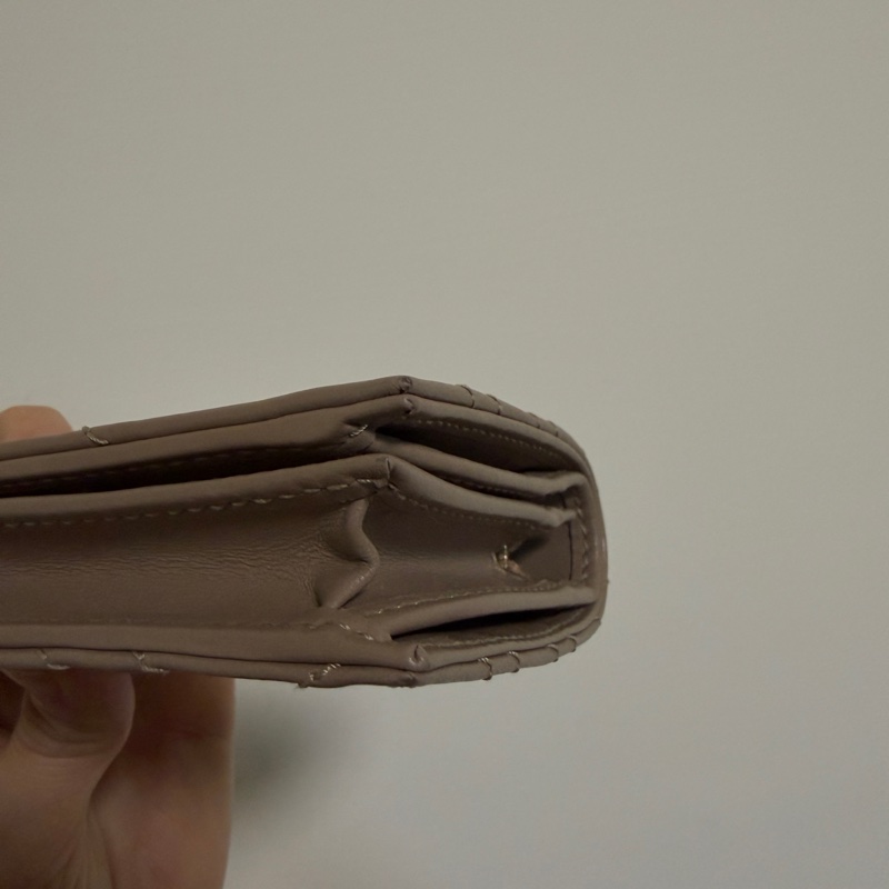 Gucci 深奶茶牛皮金釦mini 短夾-8