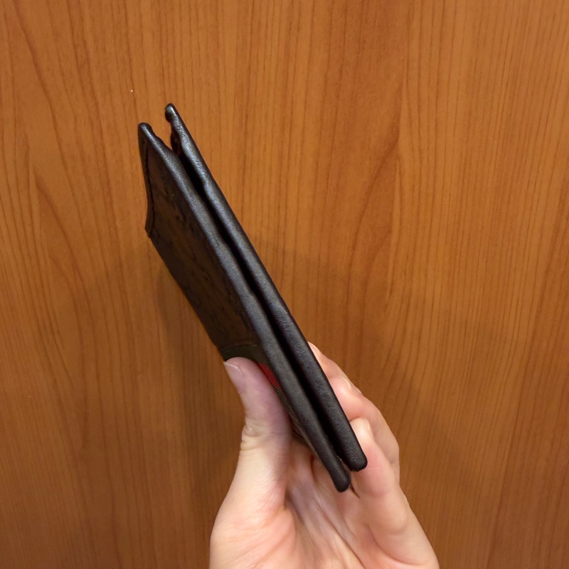 Gucci 咖牛皮GG壓紋對開短夾-1