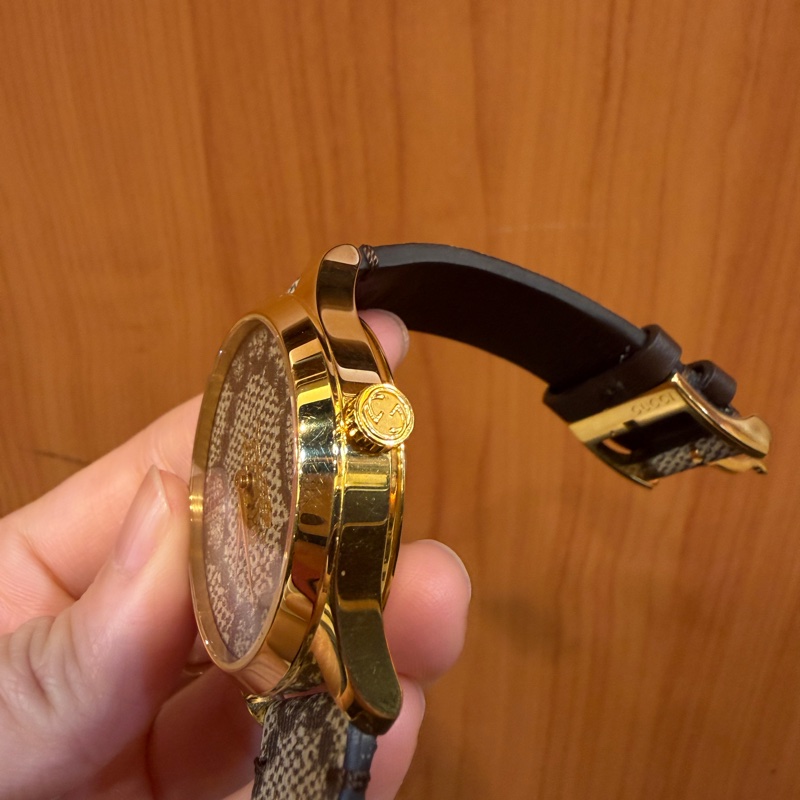 Gucci 金色錶殼蜜蜂石英腕錶-2