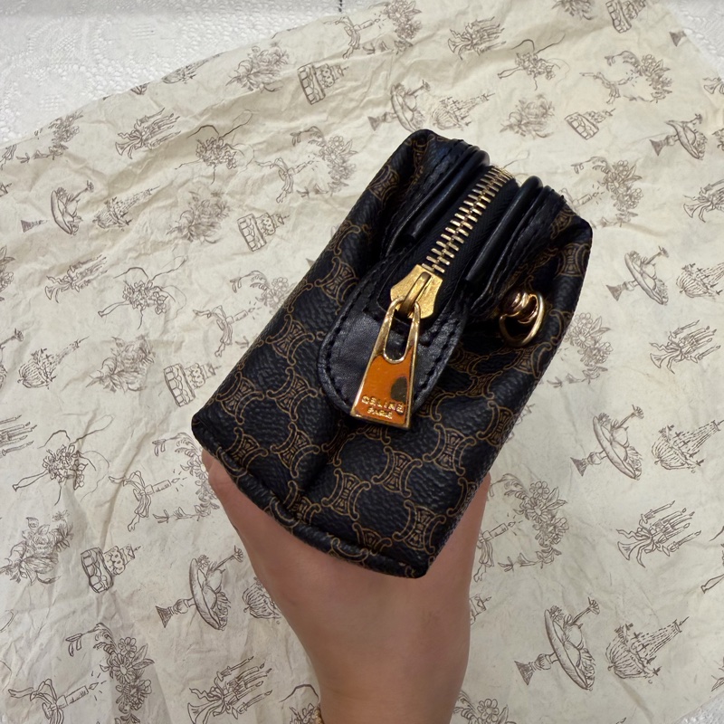 celine 賽琳 中古 黑色老花 黑花 小雲朵 手拿包-3