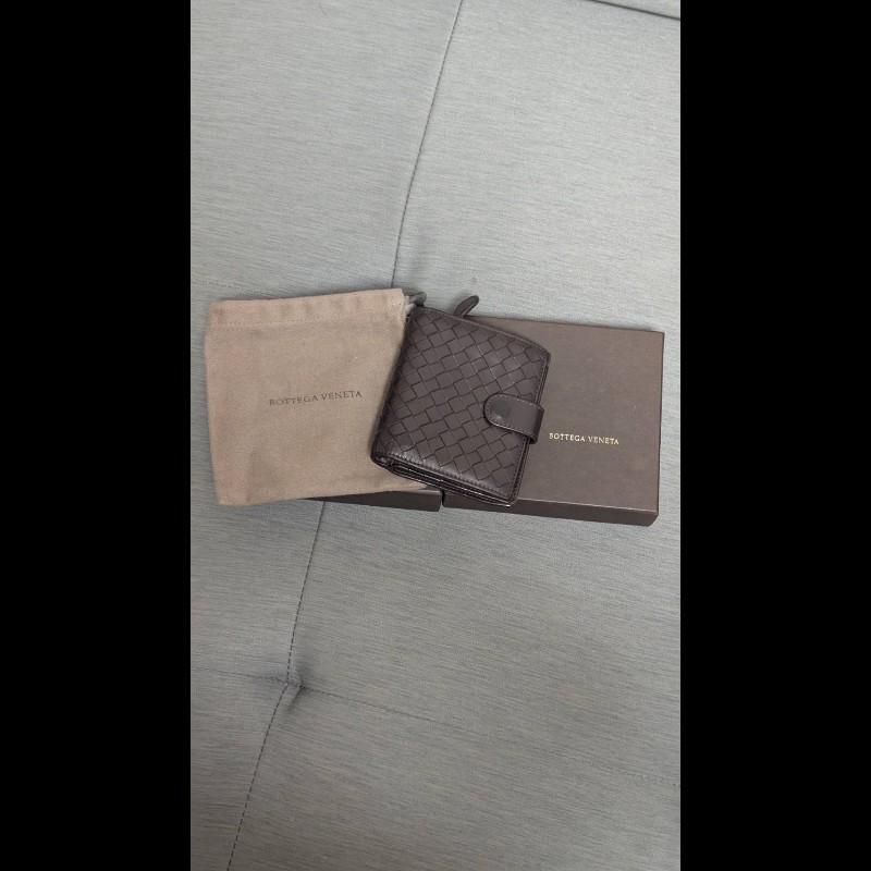 Bottega Veneta 經典編織扣式短夾 (咖啡色)-2