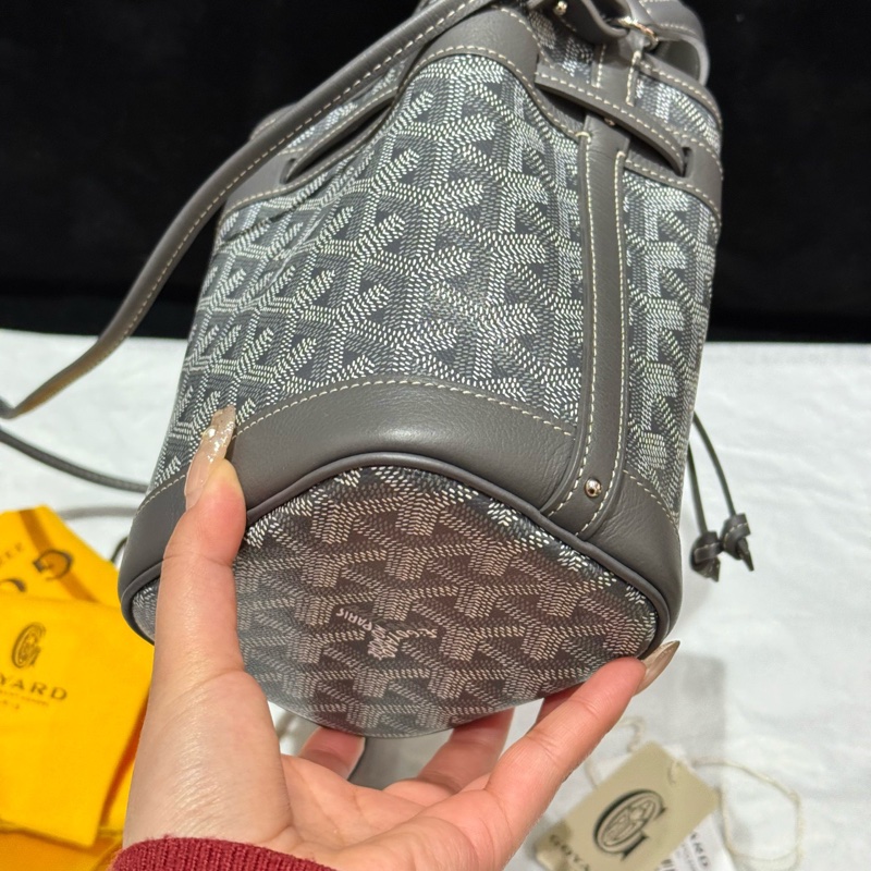 Goyard Petite Flot 牛皮水桶包 灰 mini 25編碼-4
