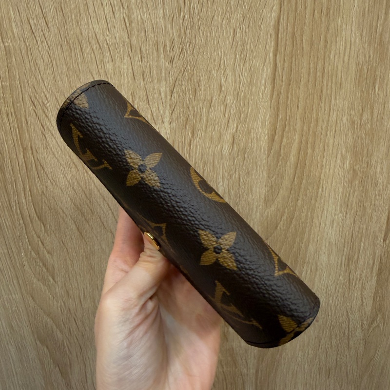 LV 原花金釦內紫紅Victorine 三折短夾M41938-4