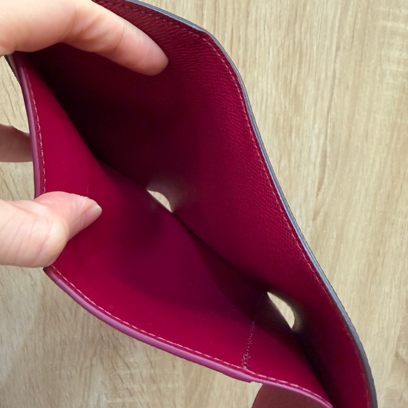 LV 原花金釦內紫紅Victorine 三折短夾M41938-14