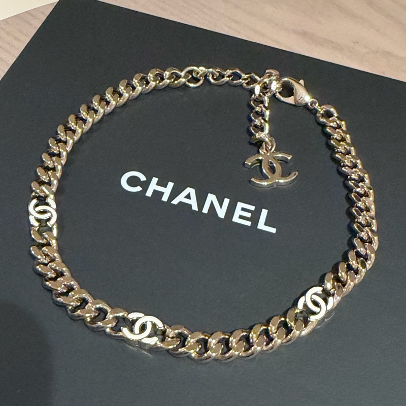 CHANEL 淡金鏈X白琺瑯 Choker-3