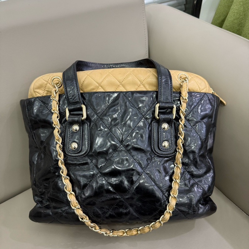 Chanel 黑金油臘皮2ways托特肩背包34*27  98新配件塵袋-5