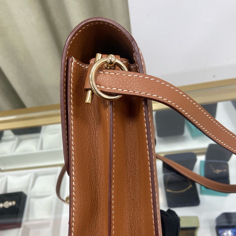 Hermes Roulis 24 Gold 金棕金豬鼻子-9