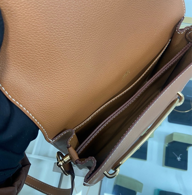 Hermes Roulis 24 Gold 金棕金豬鼻子-16