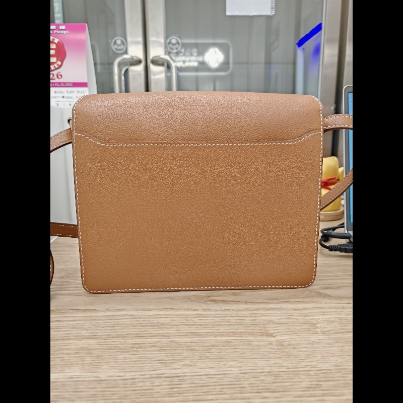 Hermes Roulis 24 Gold 金棕金豬鼻子-3