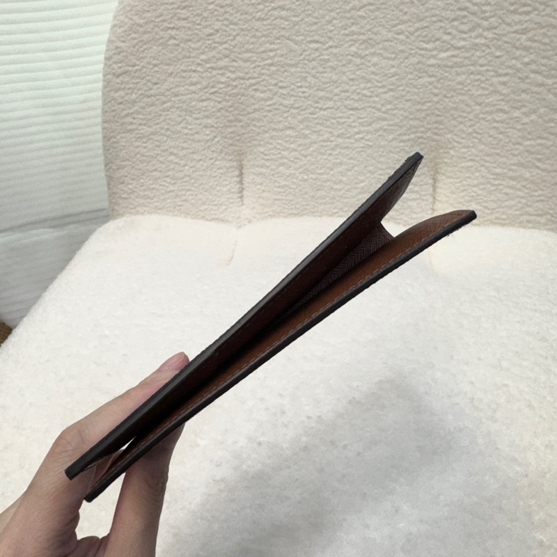 實用派LV護照套M64502 可當中夾使用😻新款晶片款-3