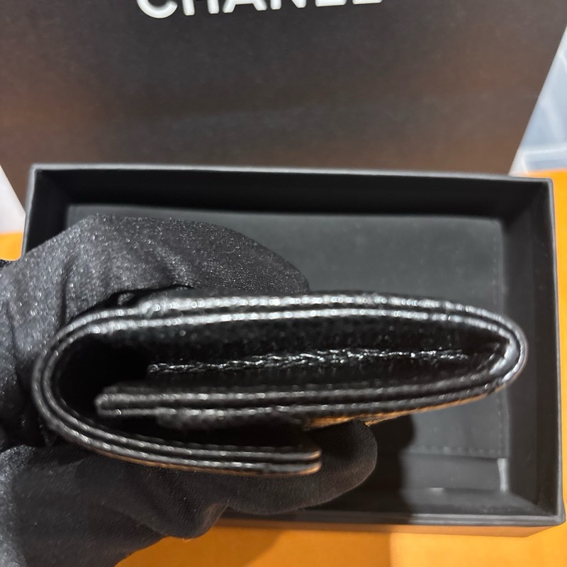 全新Chanel 翻蓋卡片包荔枝小牛皮 金扣 小皮件-3