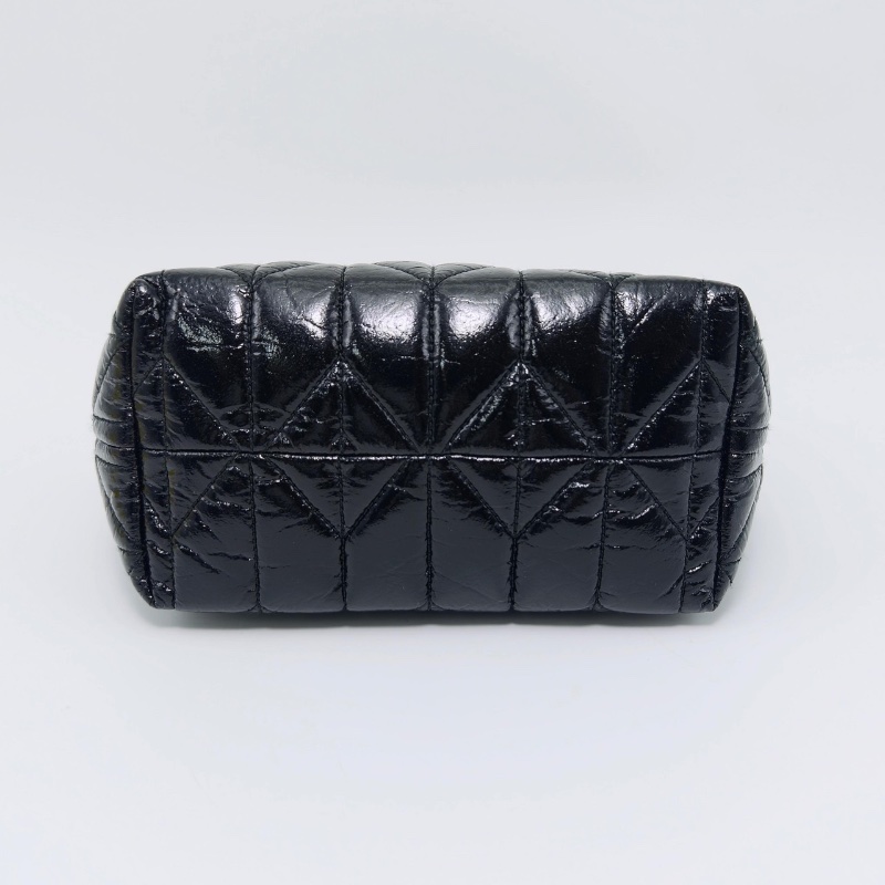 MIUMIU 黑銀油蠟手提hobo飯盒包17*13*10 99新配件塵袋-4