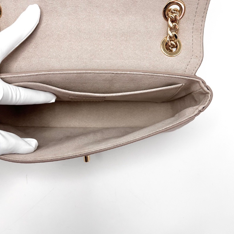 LV 灰色金扣Lockme肩背斜背包芯片款25*15*5.5 98新配件盒子塵袋購證-2