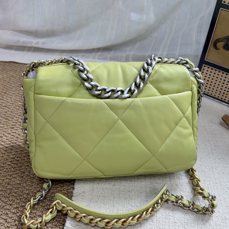 Chanel香奈兒 19bag 小號 芯片 淡綠色  尺寸：26*16*9 少見淡綠色配色-1