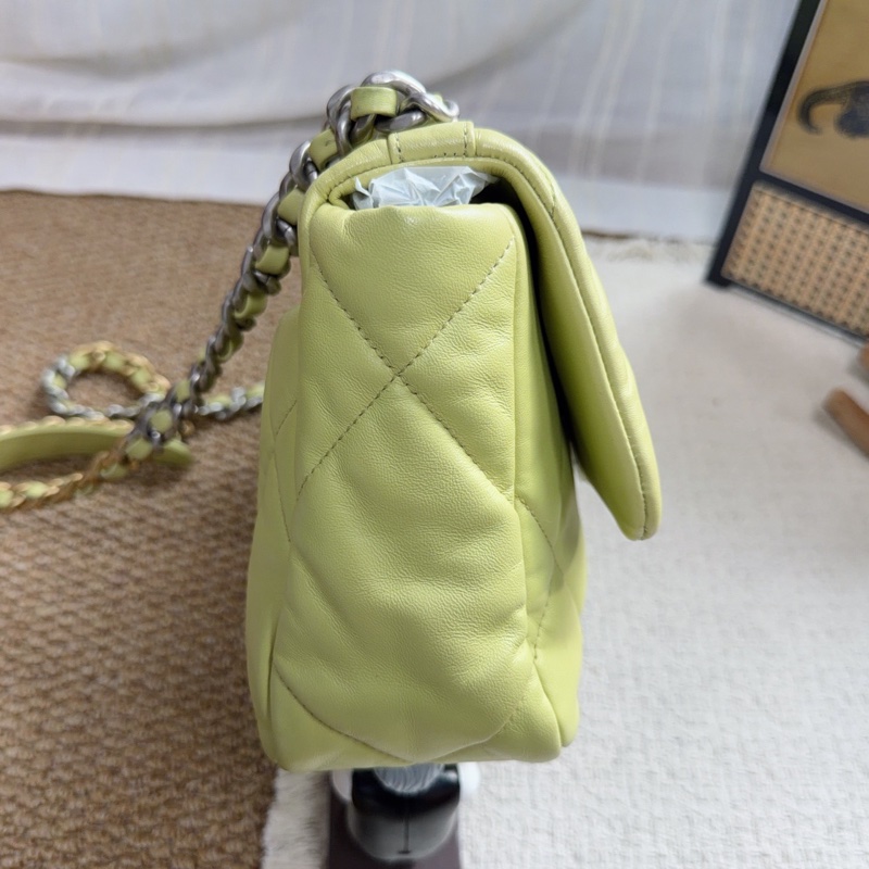 Chanel香奈兒 19bag 小號 芯片 淡綠色  尺寸：26*16*9 少見淡綠色配色-3