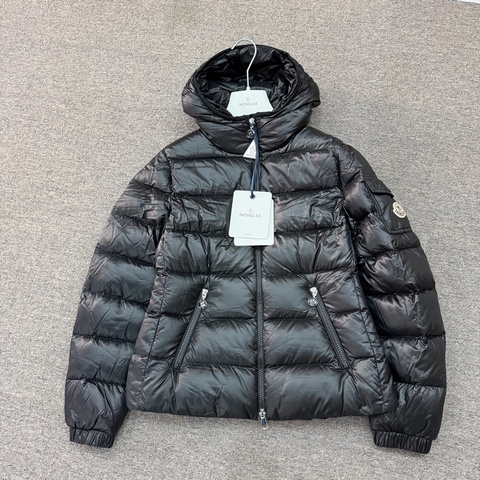 2026 春夏 Moncler Glesse 女款 羽絨#1 2 3 碼