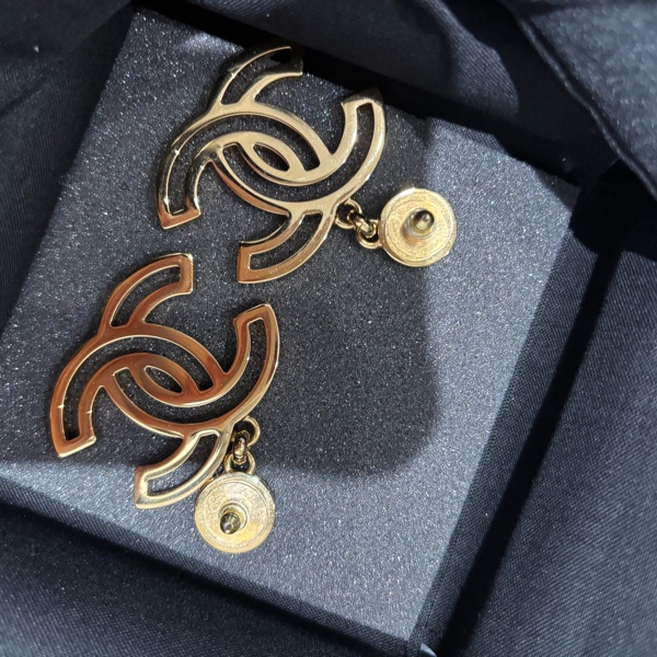 Chanel 9成新 大C logo 耳環-6