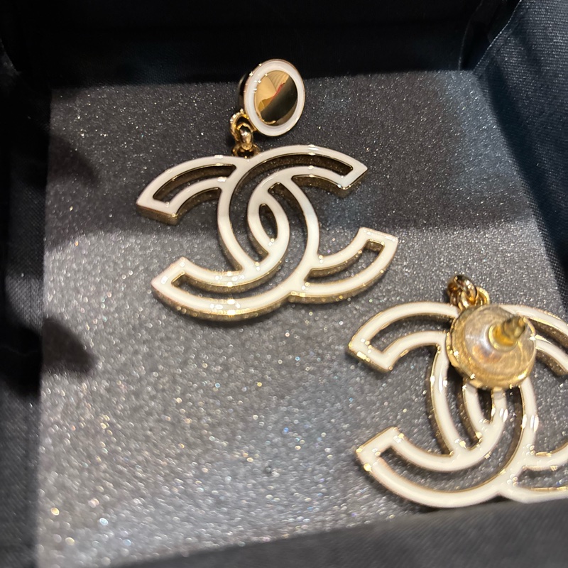 Chanel 9成新 大C logo 耳環-7