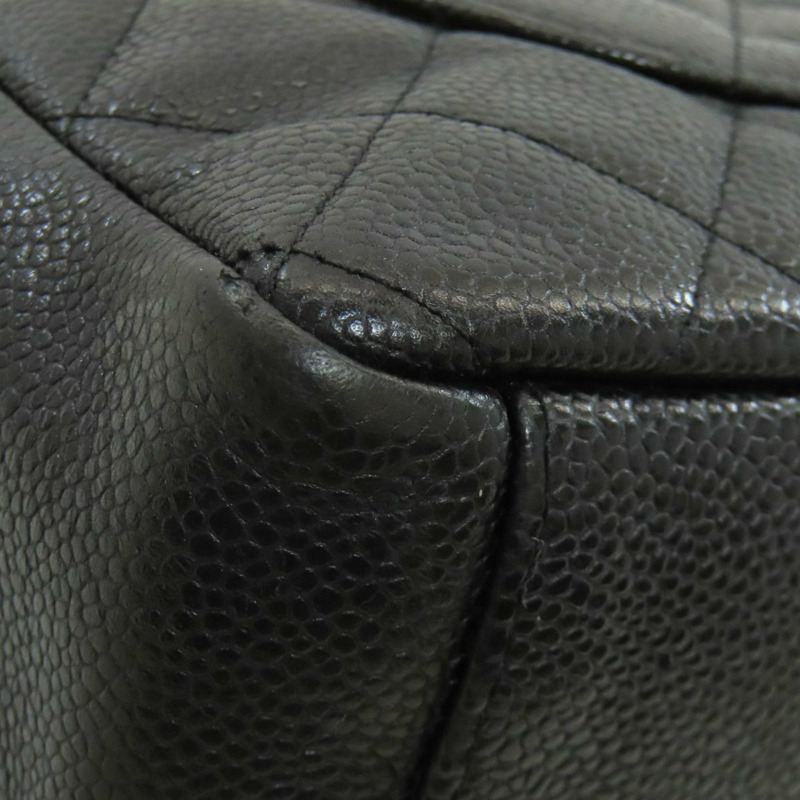 香奈兒女士菱格紋小牛皮絎縫鏈條手提包，搭配金色五金配件-22