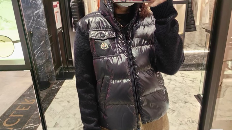 2026 春夏 Moncler Cardigan 女款 羊毛拼接羽絨#S M L-3