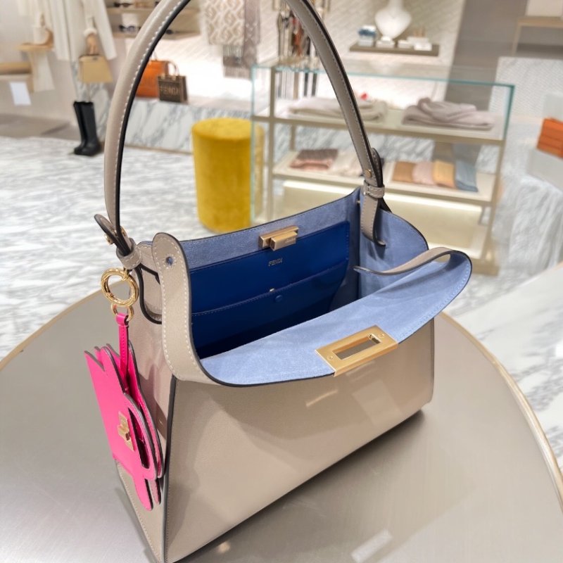 ⏰限時特賣價🌺Fendi Way 8BN368 中款鴿子灰色皮革和霓虹藍色麂皮包-12