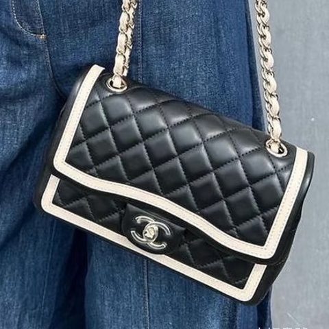 99新🆕✨溫柔天花板💕Chanel香奈兒黑金奶茶拼色大mini cf20單肩斜挎包