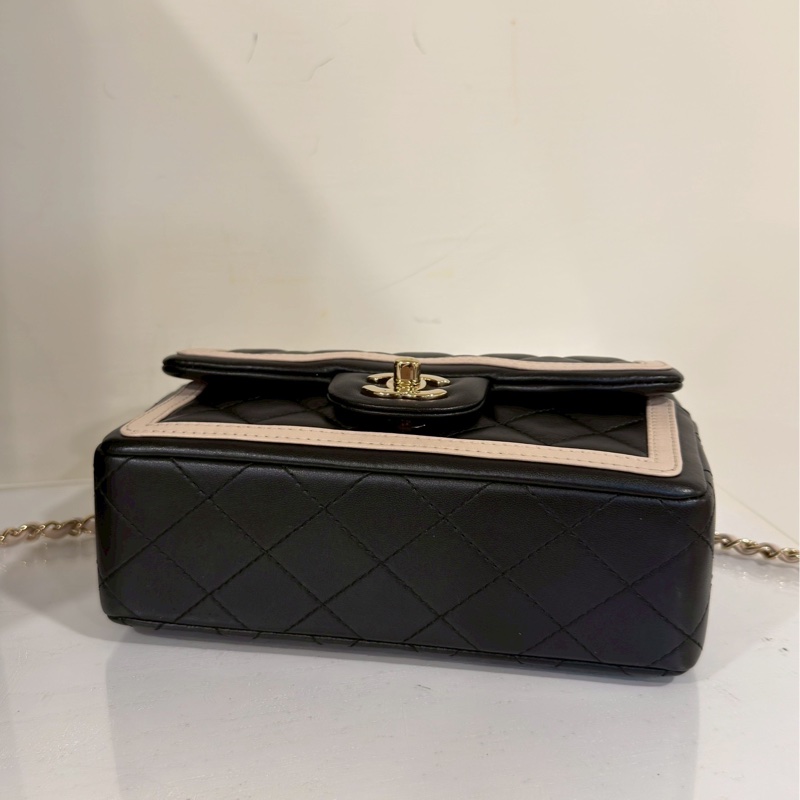 99新🆕✨溫柔天花板💕Chanel香奈兒黑金奶茶拼色大mini cf20單肩斜挎包-10