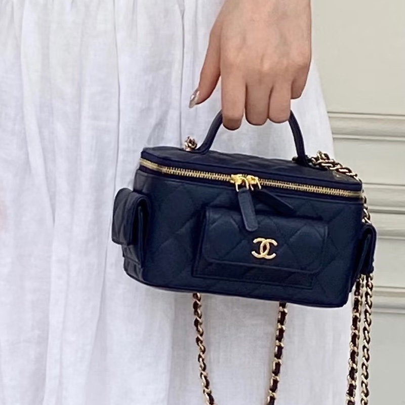 新款超限量💯Chanel香奈兒荔枝牛皮黑金Cargo炸藥包手提包單肩斜挎包🧨-1