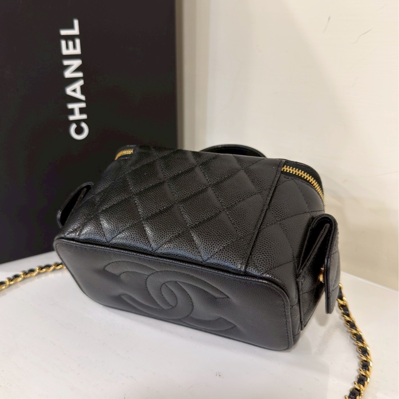 新款超限量💯Chanel香奈兒荔枝牛皮黑金Cargo炸藥包手提包單肩斜挎包🧨-14