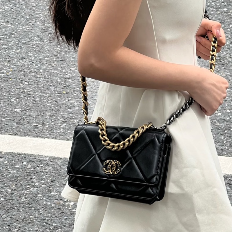 美到失語🖤🈶購證😍Chanel香奈兒黑金19bag大菱格紋woc鏈條發財包單肩斜挎包-3