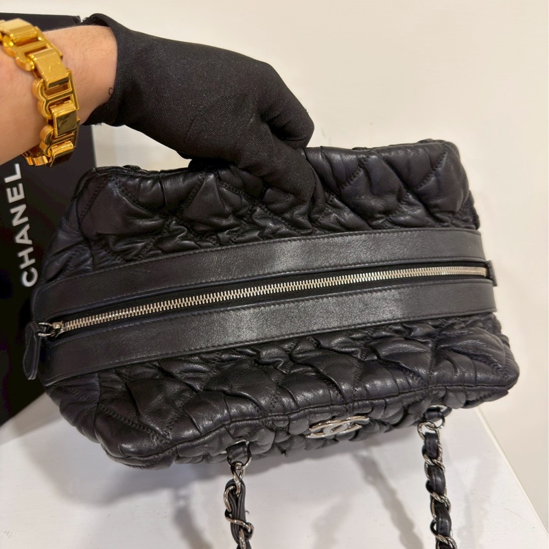 99新🆕全網最低價😍Chanel 香奈兒黑銀菱格紋雲朵泡芙托特包手提單肩包☁️-18