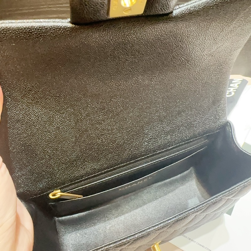 Chanel 黑荔枝牛皮金釦Coco20 handle 手提斜背包-7