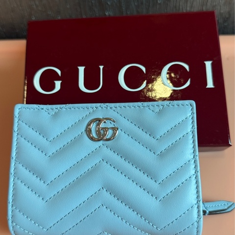 GUCCI Marmont wallet