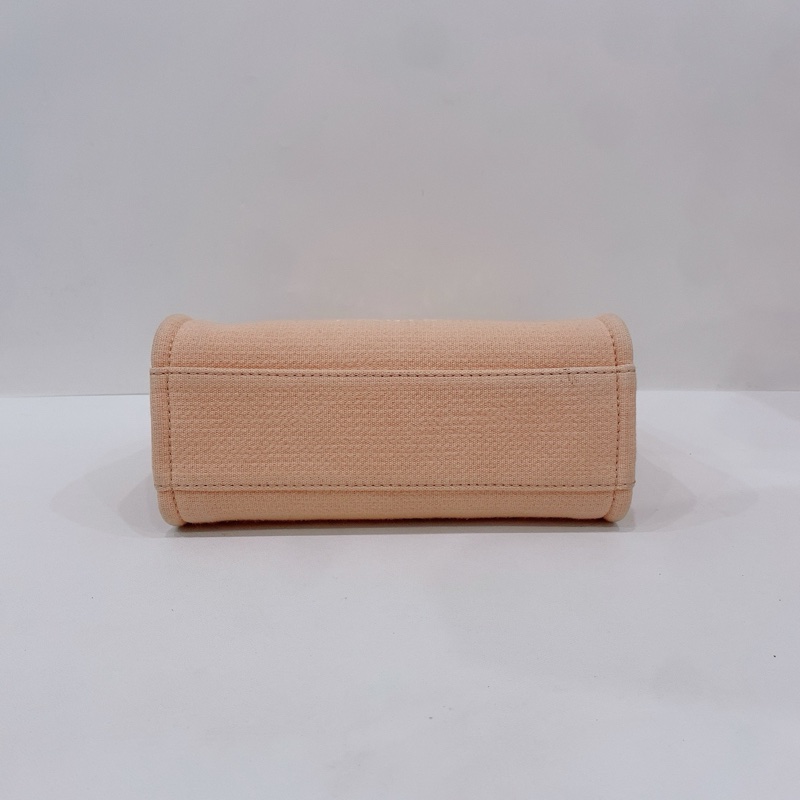 Chanel /香奈兒 22C 小號沙灘包 芯片款 淡橘色 尺寸：26*25*12cm 配件：塵袋-2