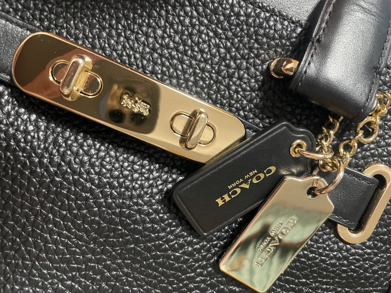 Coach Swagger 27 黑金-12