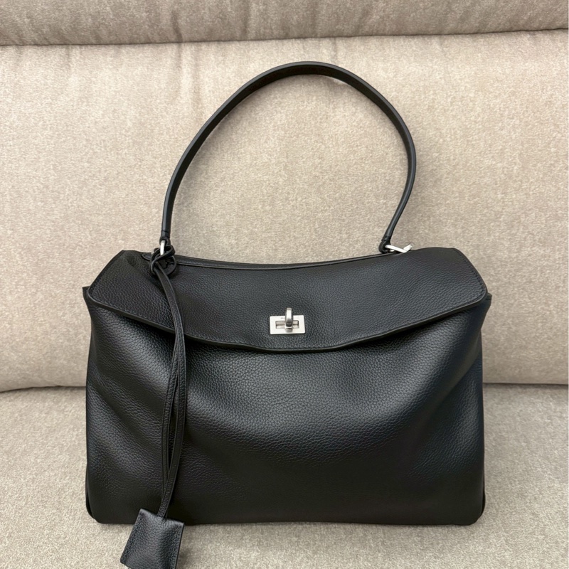 巴黎世家新款中號牛皮rodeo-0