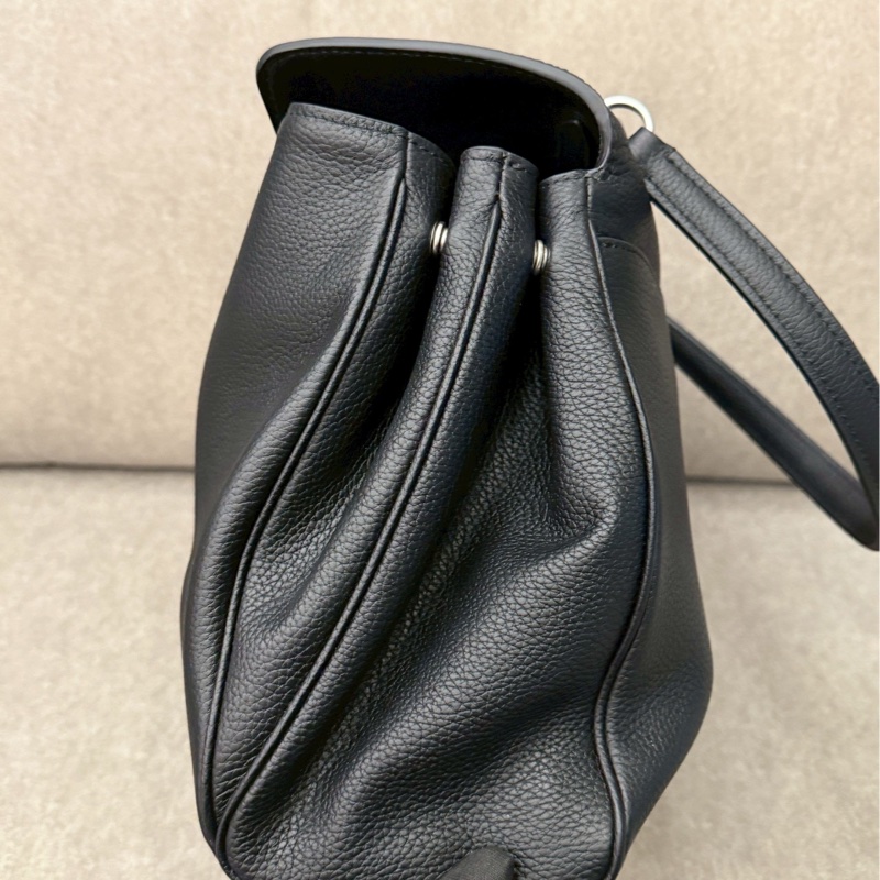 巴黎世家新款中號牛皮rodeo-2