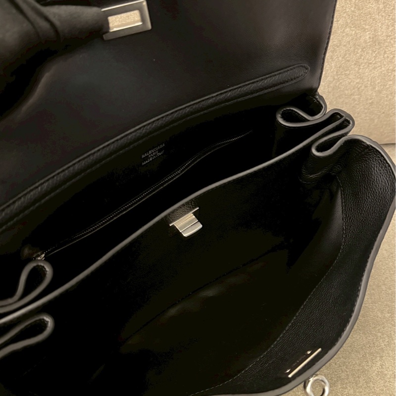 巴黎世家新款中號牛皮rodeo-5