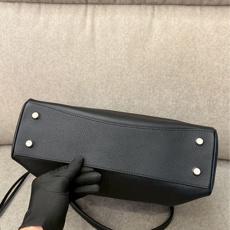 巴黎世家新款中號牛皮rodeo-6