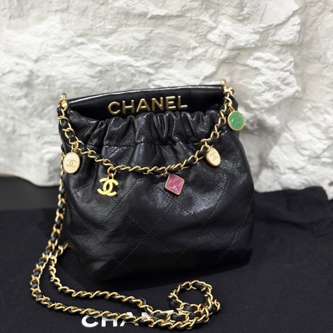 Chanel 香奈兒 23P黑金 mini福袋水桶包 寶石鏈條，彩色寶石福袋 抽繩水桶鏈條包