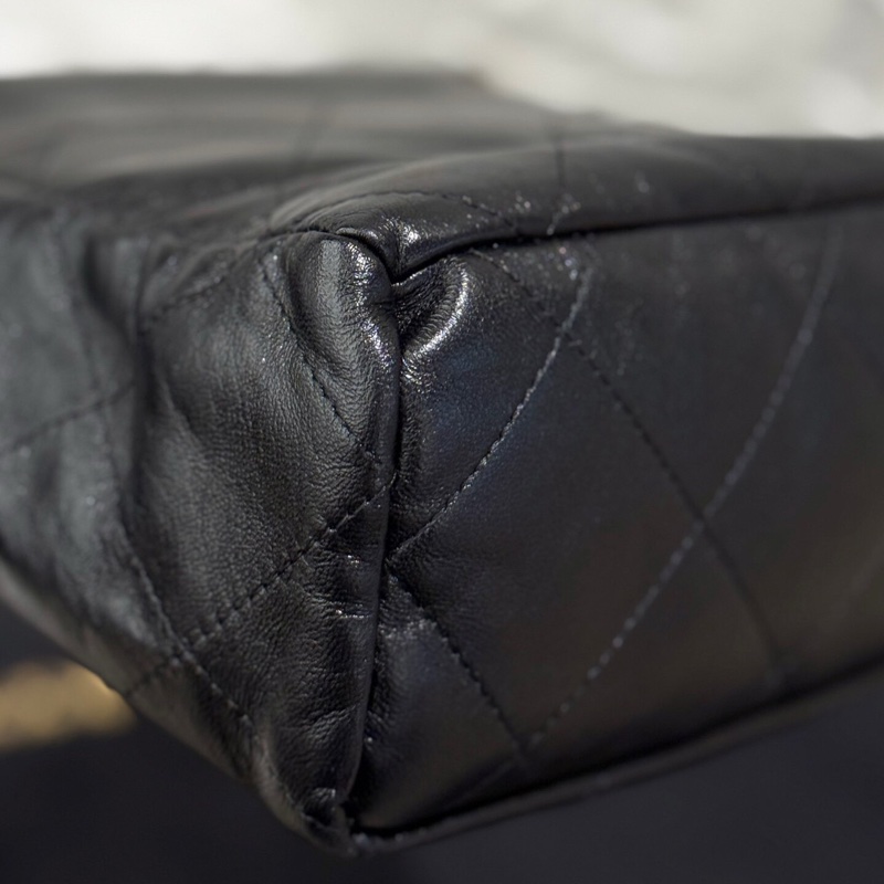 Chanel 香奈兒 23P黑金 mini福袋水桶包 寶石鏈條，彩色寶石福袋 抽繩水桶鏈條包-7