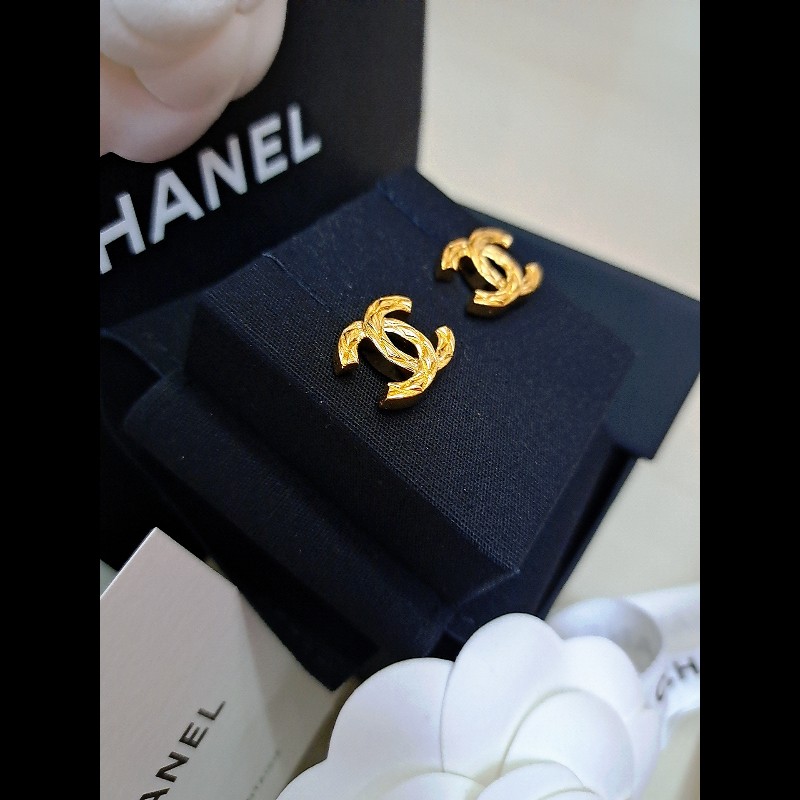 Chanel  全新金色雙C耳環-1