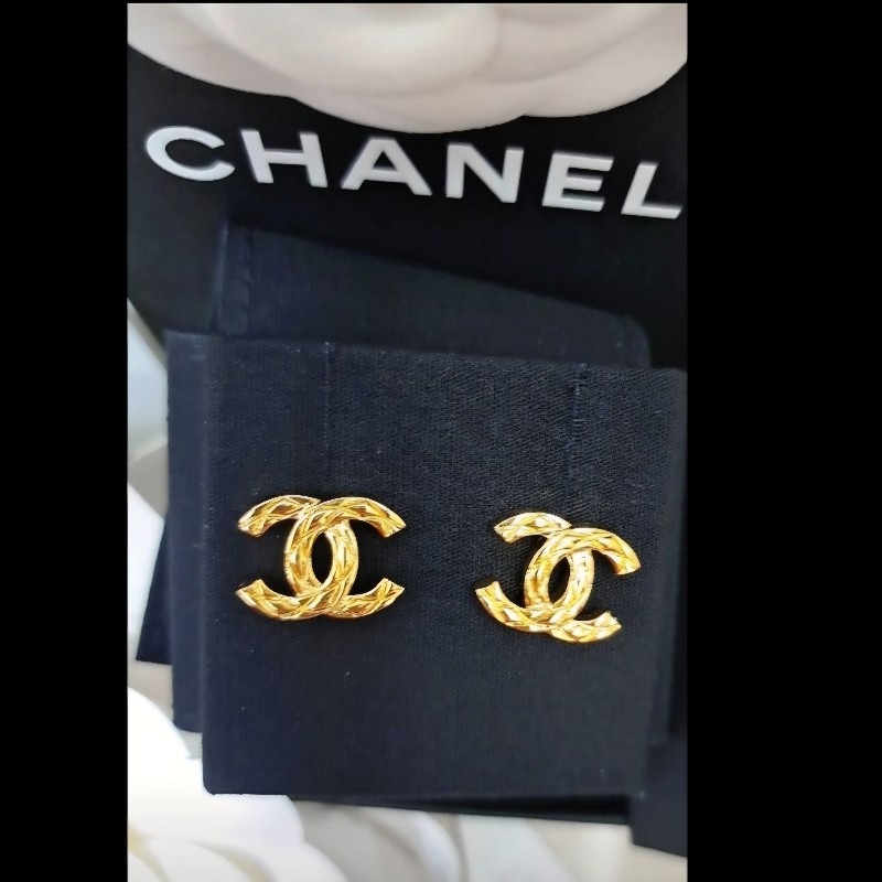 Chanel 全新金色雙C耳環-6