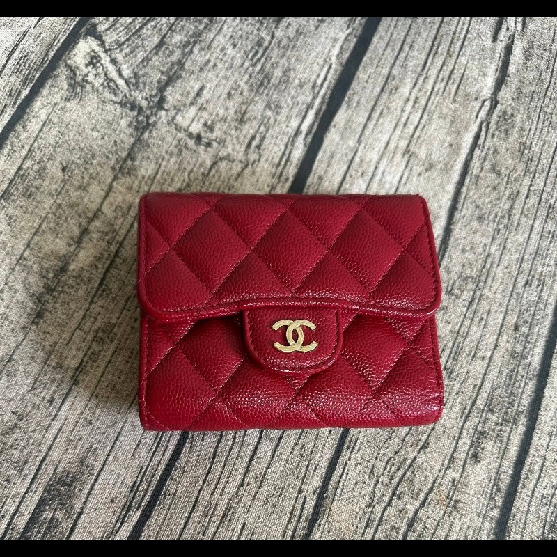 Chanel 荔枝紋紅金短夾-5