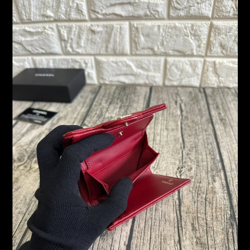 Chanel 荔枝紋紅金短夾-12