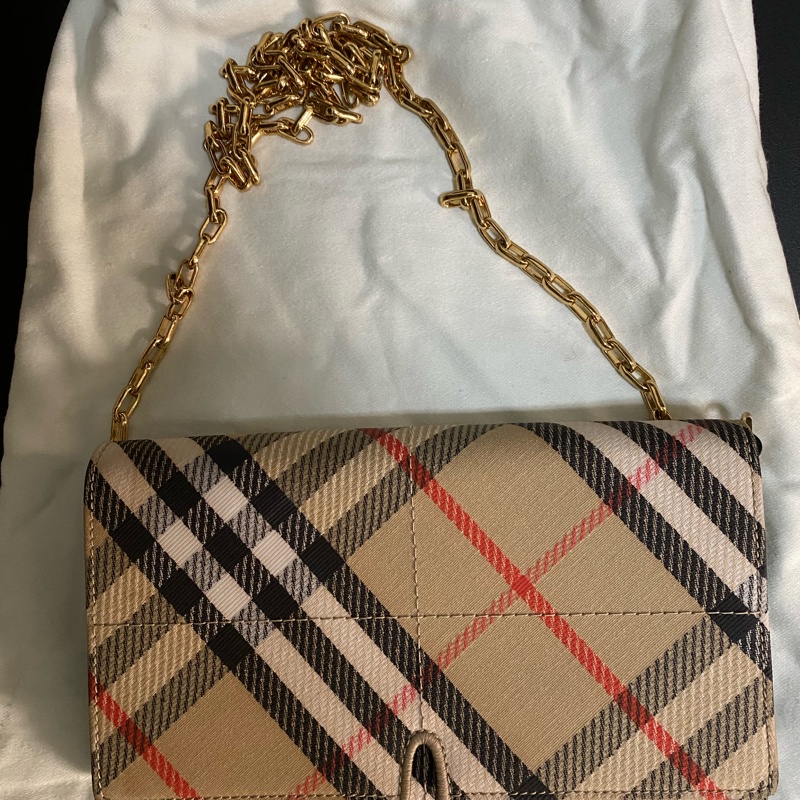 Burberry WOC鏈條包-3