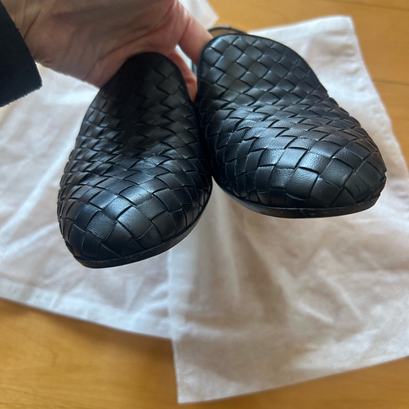 Bottega Veneta 黑色平底-3