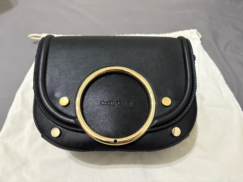 SEE BY CHLOE MARA 粒面牛皮 翻蓋斜背包-1